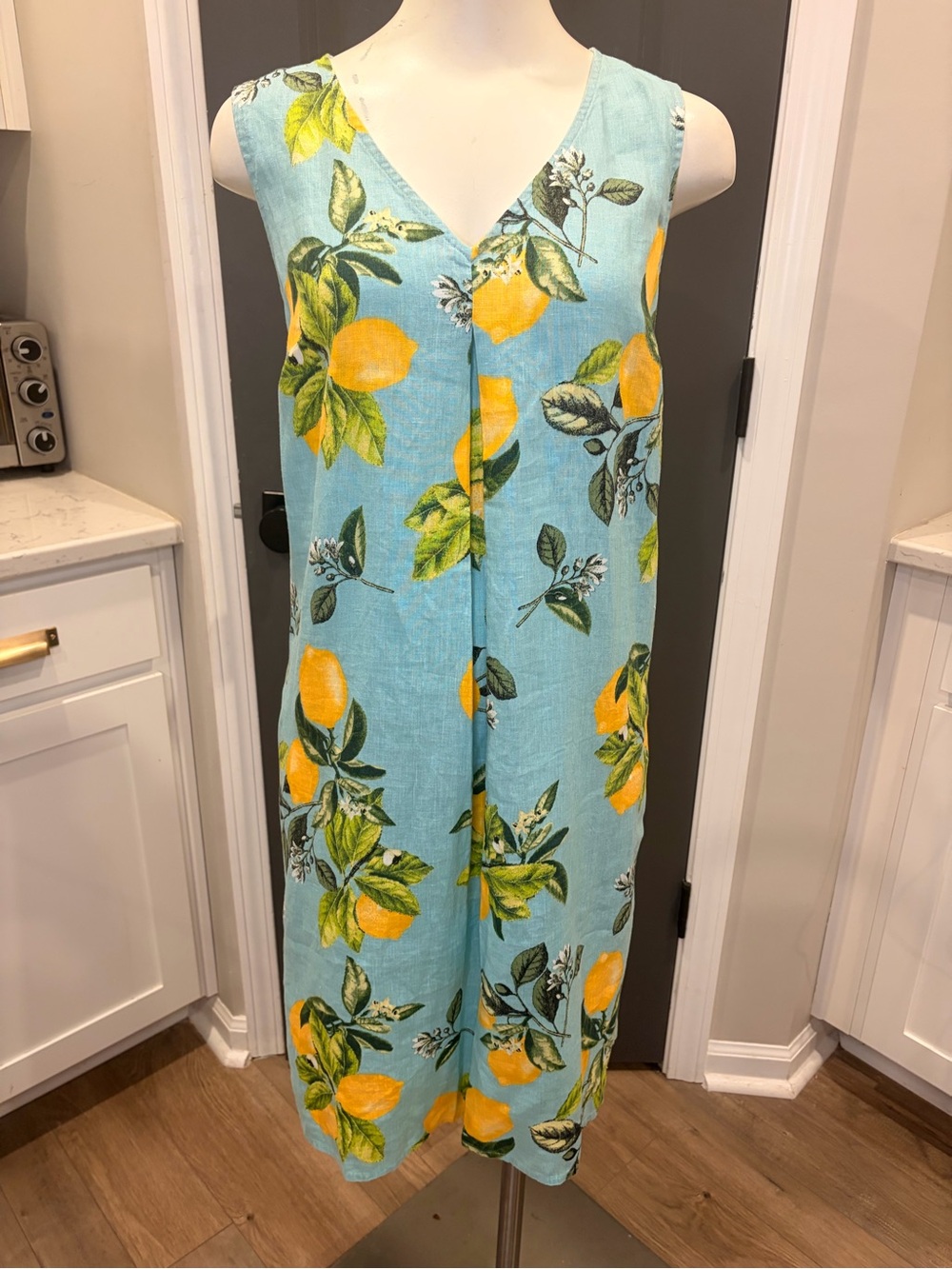 NWT J. Jill Sleeveless Knee Length Linen Shift Dress w Lemons- Medium- Ret $109